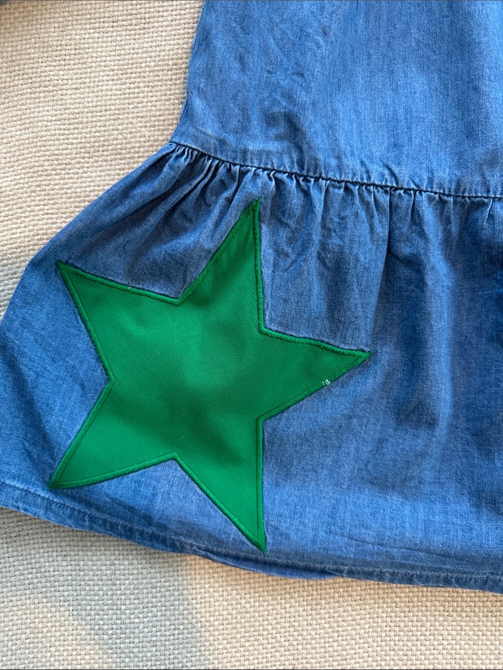 Mini Boden Girls Denim Star Patch Tiered Dress Size 6/7 Years EUC - Picture 10 of 10